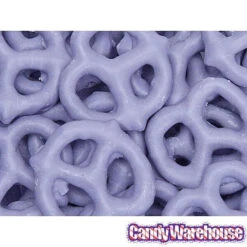 Raspberry Yogurt Covered Mini Pretzels: 9-Ounce Tub 7 Raspberry Yogurt Covered Mini Pretzels: 9-Ounce Tub -Candy Store raspberry yogurt covered mini pretzels 9 ounce tub candy warehouse 3